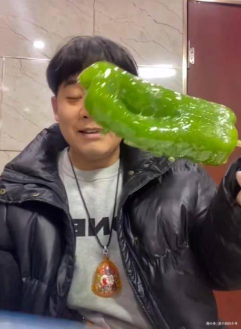 新沂网红吃瓜事件视频最新,揭秘背后真相与网络暴力